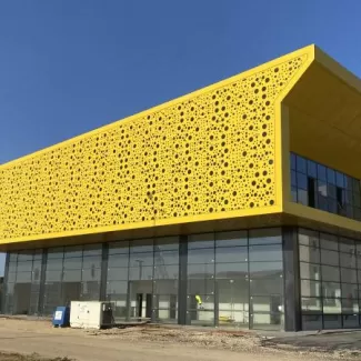 בניין משרדים ,כפר סבא