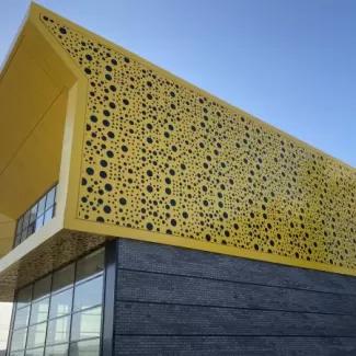 בניין משרדים ,כפר סבא