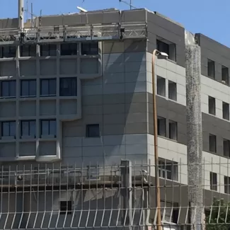 יגאל אלון - בניין משרדים