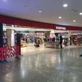 ג'יימס ריצ'רדסון ,דיוטי פרי 