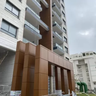 בניין מגורים פפושדו נתניה