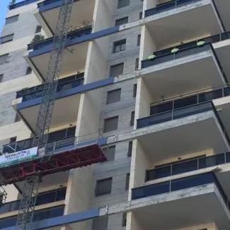 בניין מגורים ,פתח תקווה