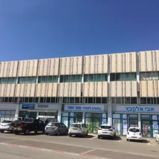  בניין שניידר