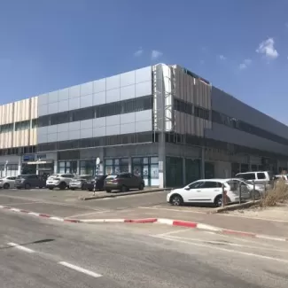  בניין שניידר