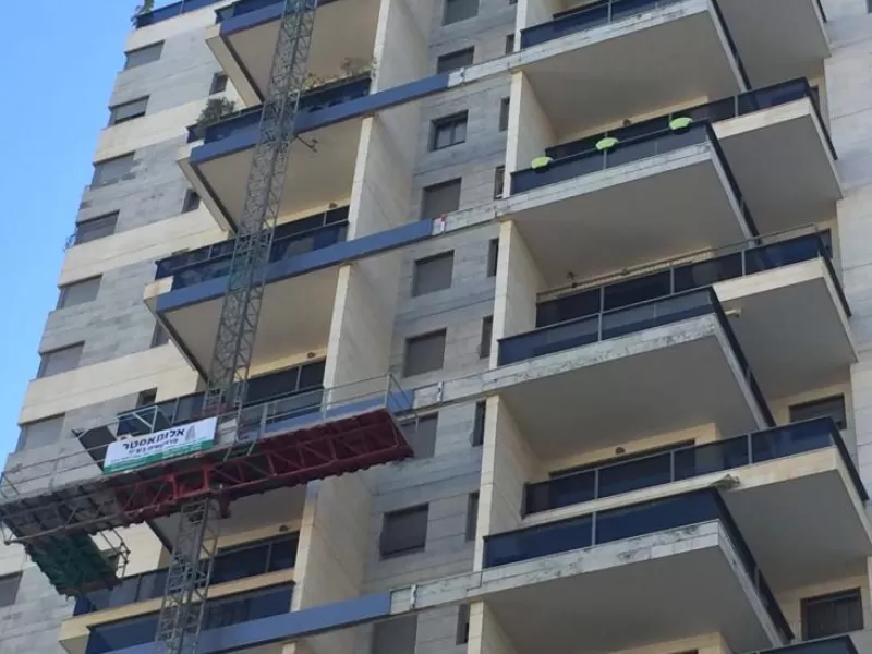 בניין מגורים ,פתח תקווה